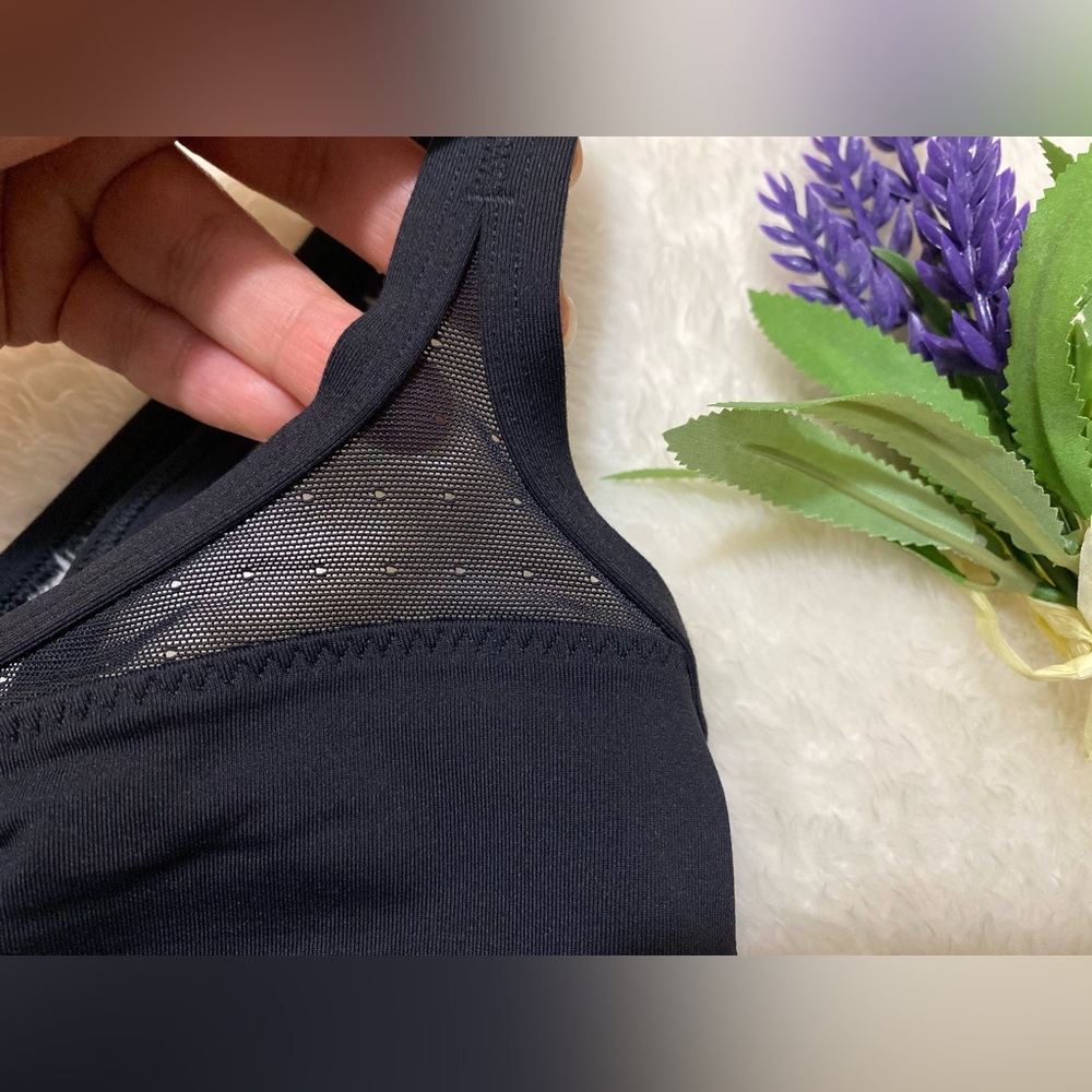 Lululemon Black Sports Bra 🖤 $30 - Picture 3 of 4
